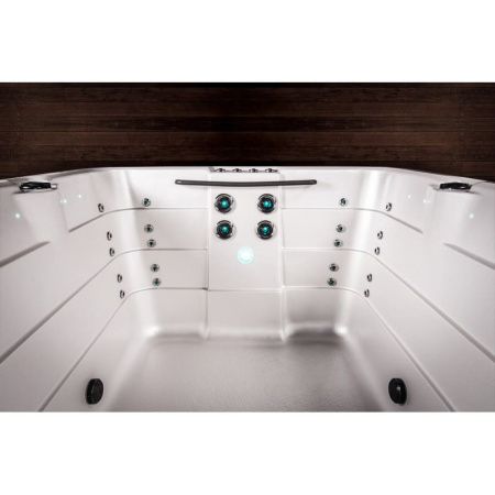 Плавательный спа бассейн Vortex Spas Hydrozone PRO